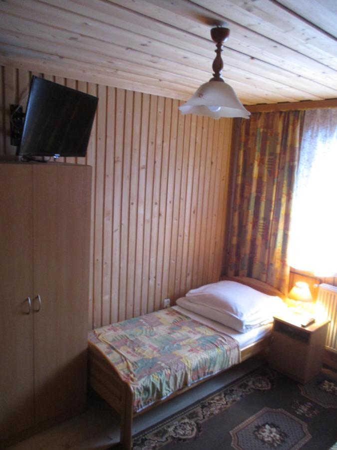 Brzoskwiniowy Dom Apartment Banska Nizna Exterior photo